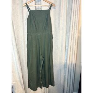 Women's Green Linen Old Navy Overalls Size Medium
